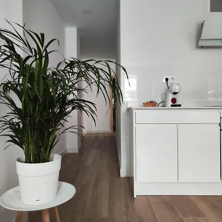 Al Sur 1 Apartment *